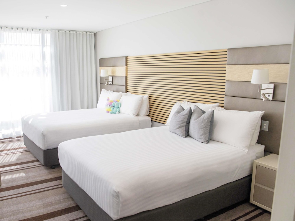 SUPERIOR, 2 DOUBLE BEDS