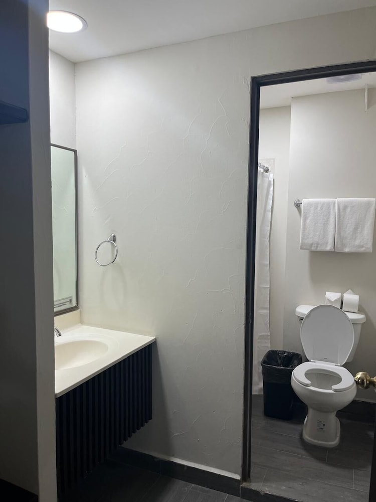 Hotel Plaza Del Arco 46/50