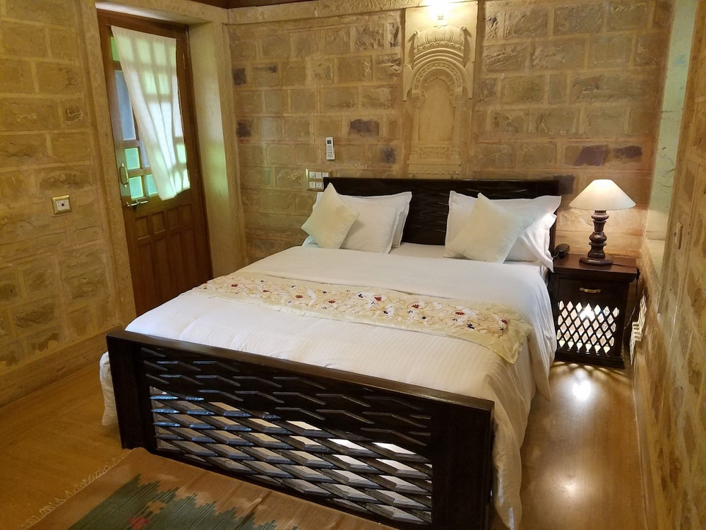 Hotel Pleasant Haveli 10/50