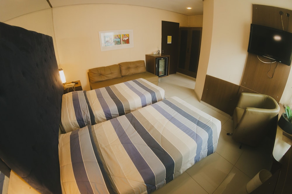 Villa Verde Hotel 2/33