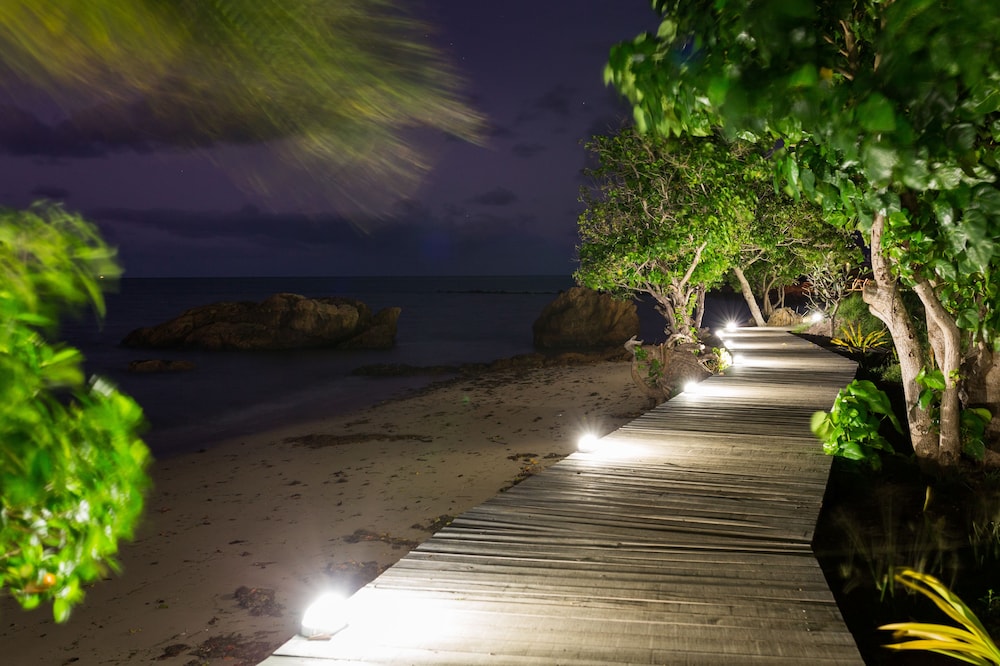 Funky Fish Beach Resort 39/50