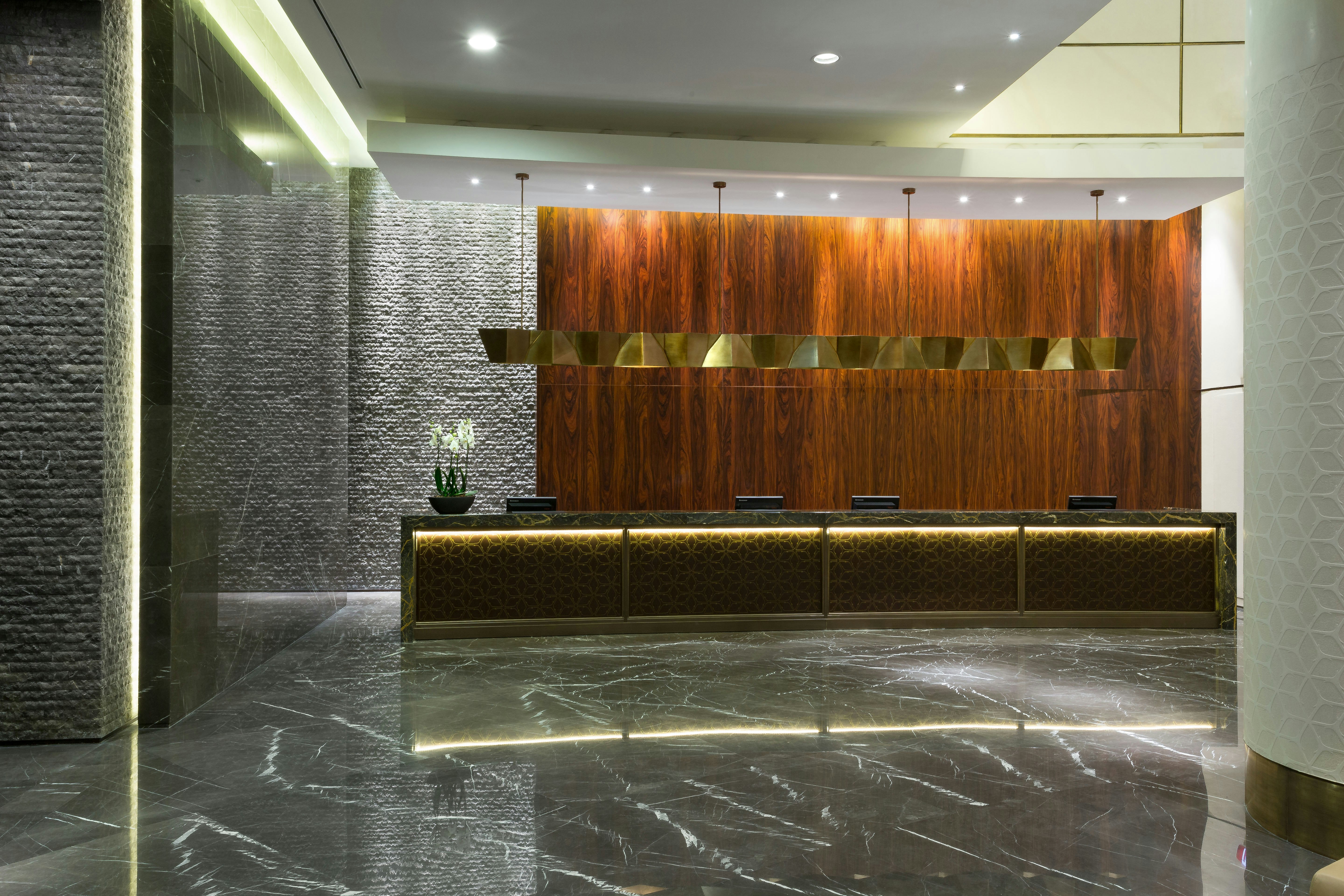 Hilton Kyiv 9/70