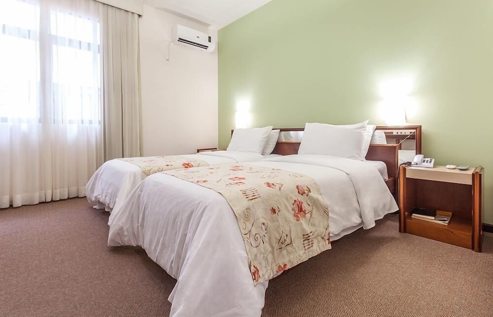 Monthez Hotel & Eventos 17/65