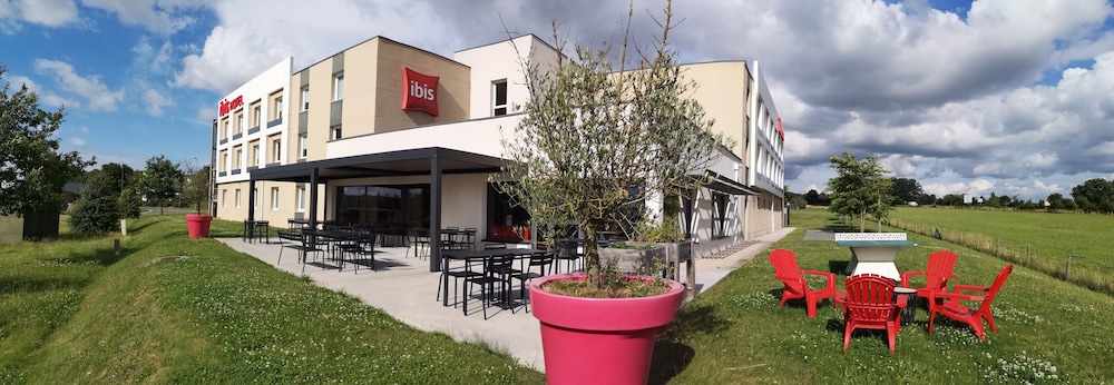 Ibis Les Herbiers 1/67