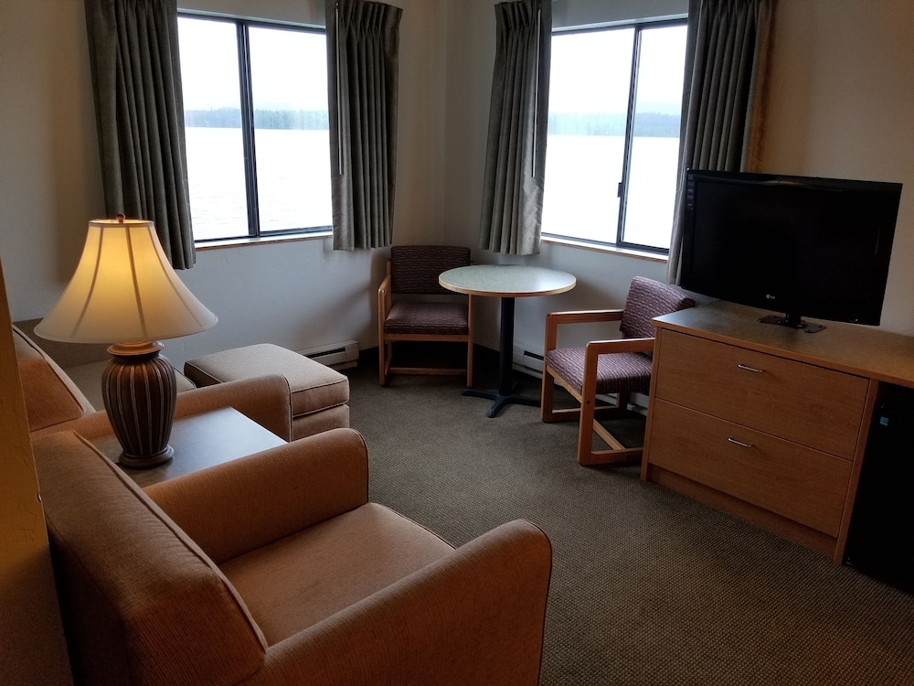 Super 8 By Wyndham Ketchikan 37/52