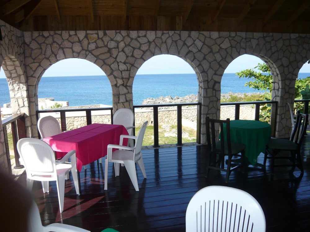 Le Mirage Resort 43/58