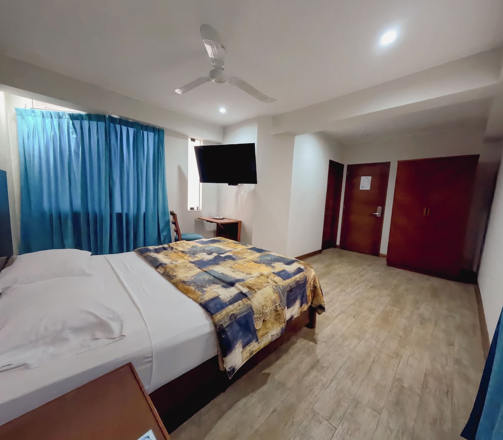 Hotel Esencia Suites 16/49