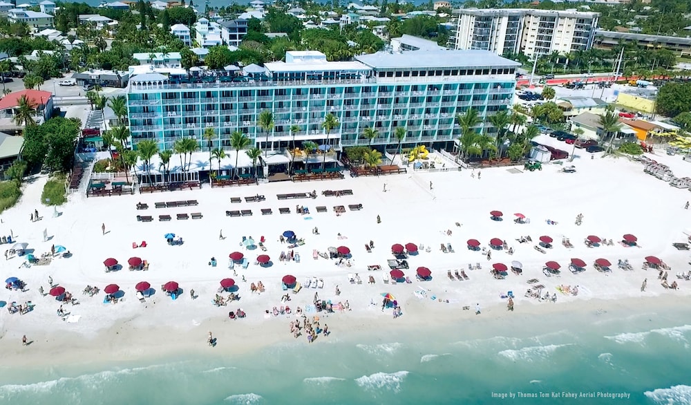 Lani Kai Beachfront 2/50