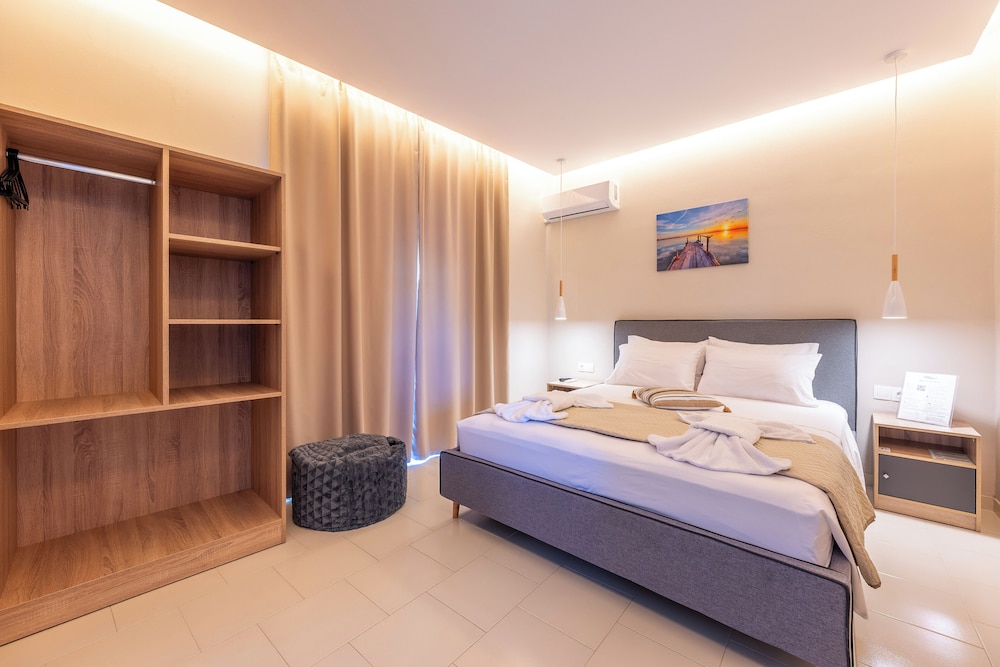 Blue Wave Suites Ixia 21/46