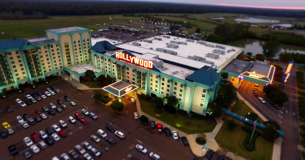 Hollywood Casino Tunica 6/74