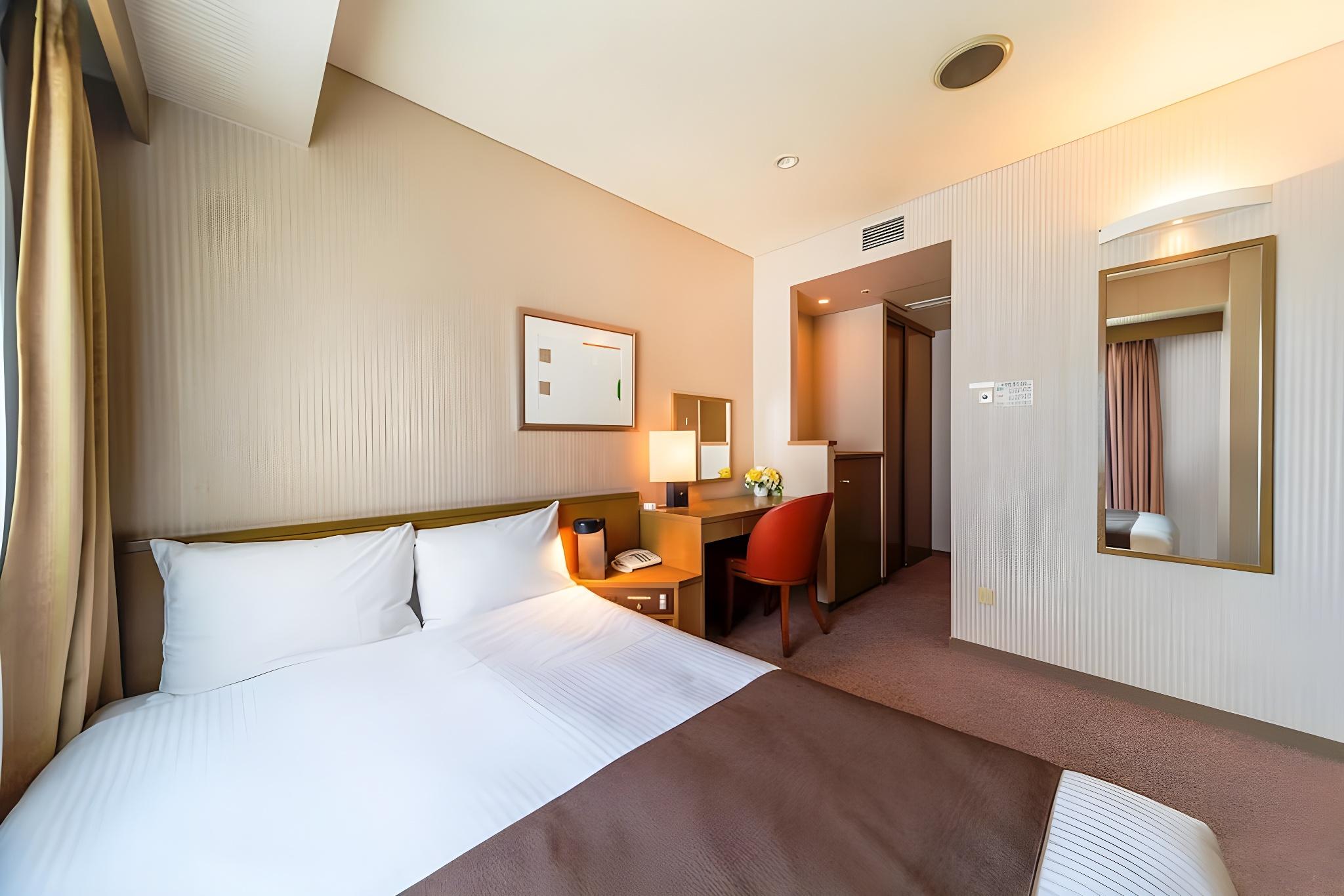 Room, Double Bed, No Cleaning Services, Smoking
