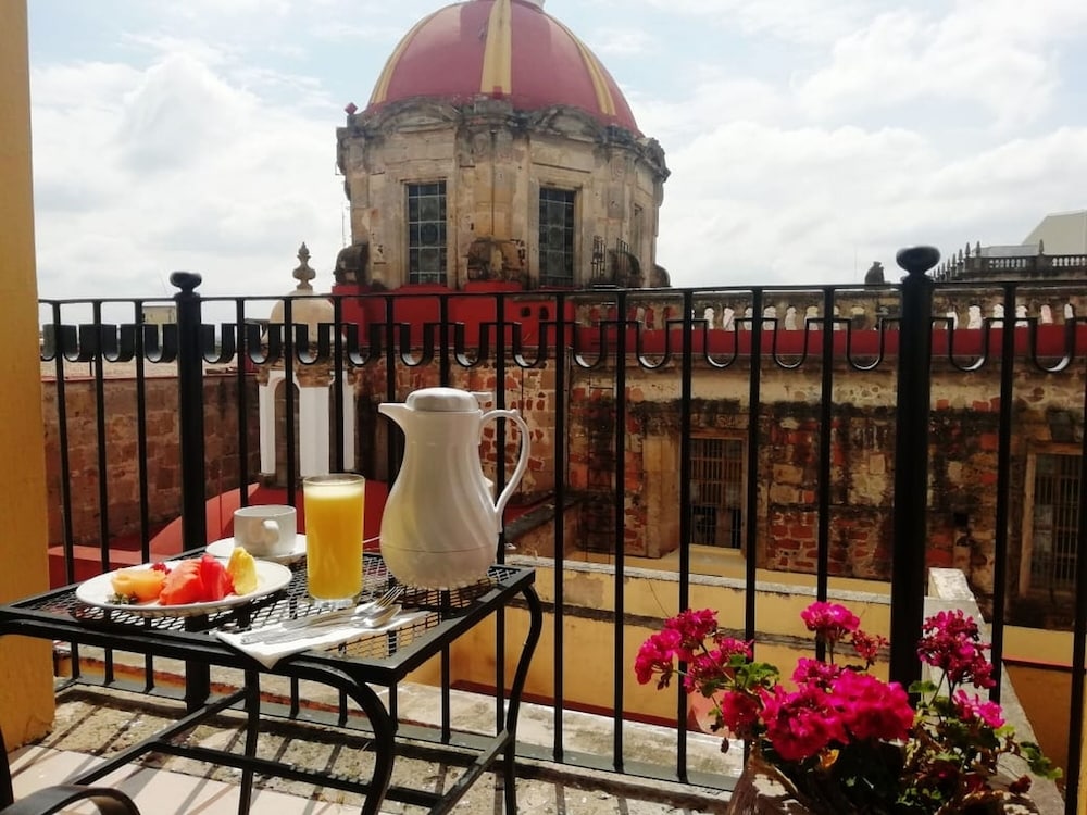 Hotel De Mendoza in GUADALAJARA (MEXICO)