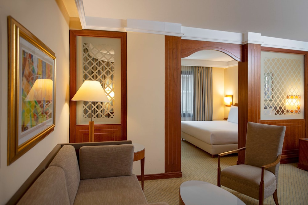 Radisson Blu Martinez Beirut 50/72