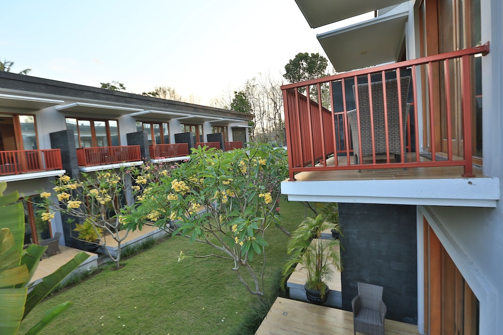 Abhayagiri - Sumberwatu Heritage Resort 47/55