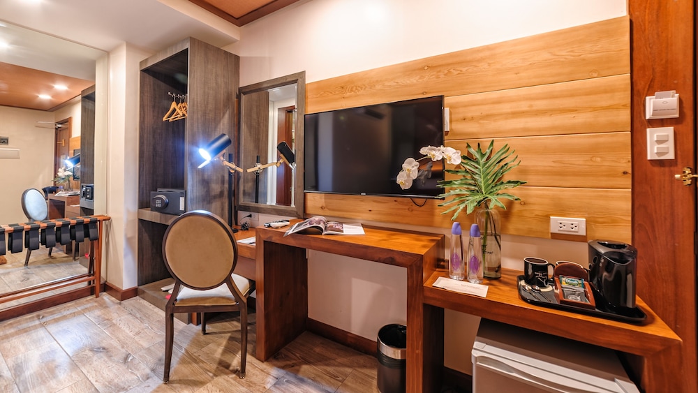 Sweet Home Boutique Hotel 55/72
