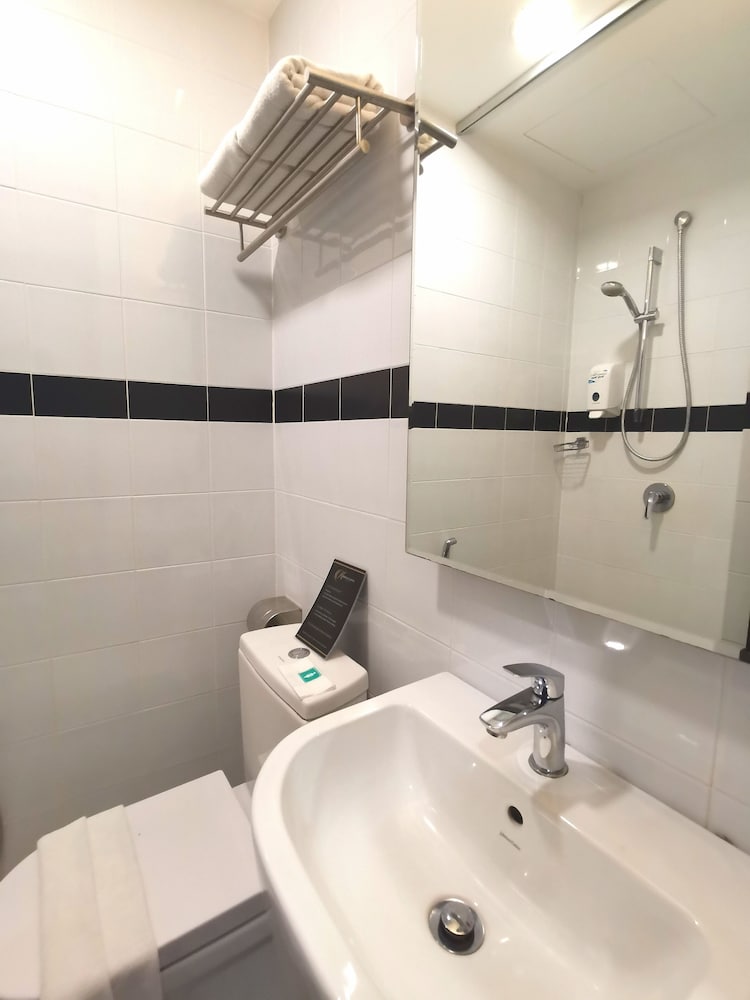 Kimberley Hotel Georgetown 47/50