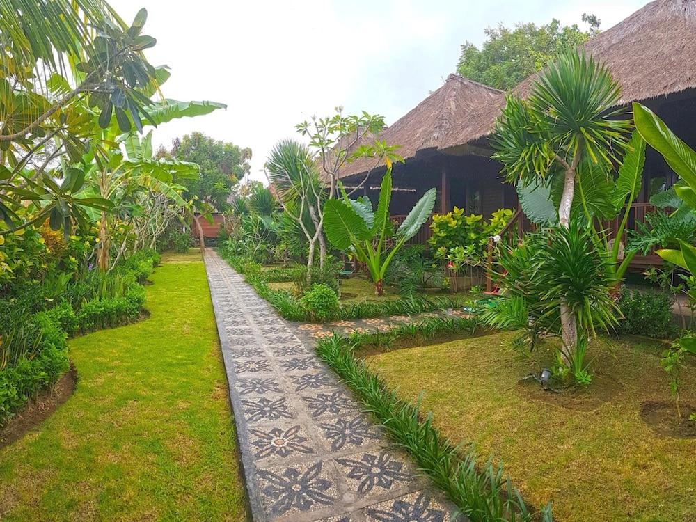 The Akah Cottage 7/65