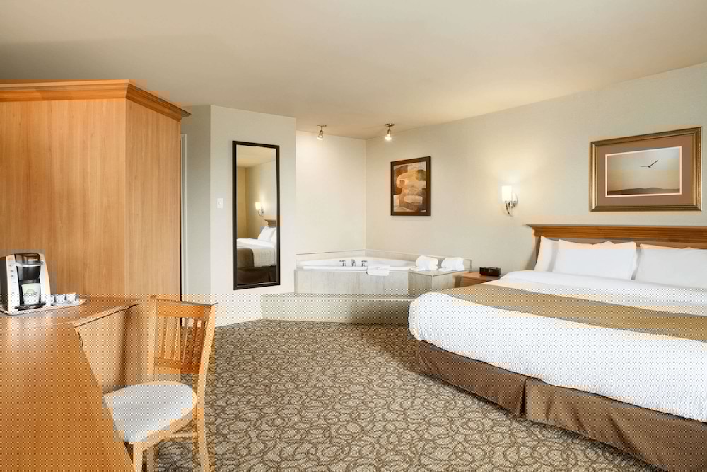 Days Inn by Wyndham Riviere-Du-Loup 10/35