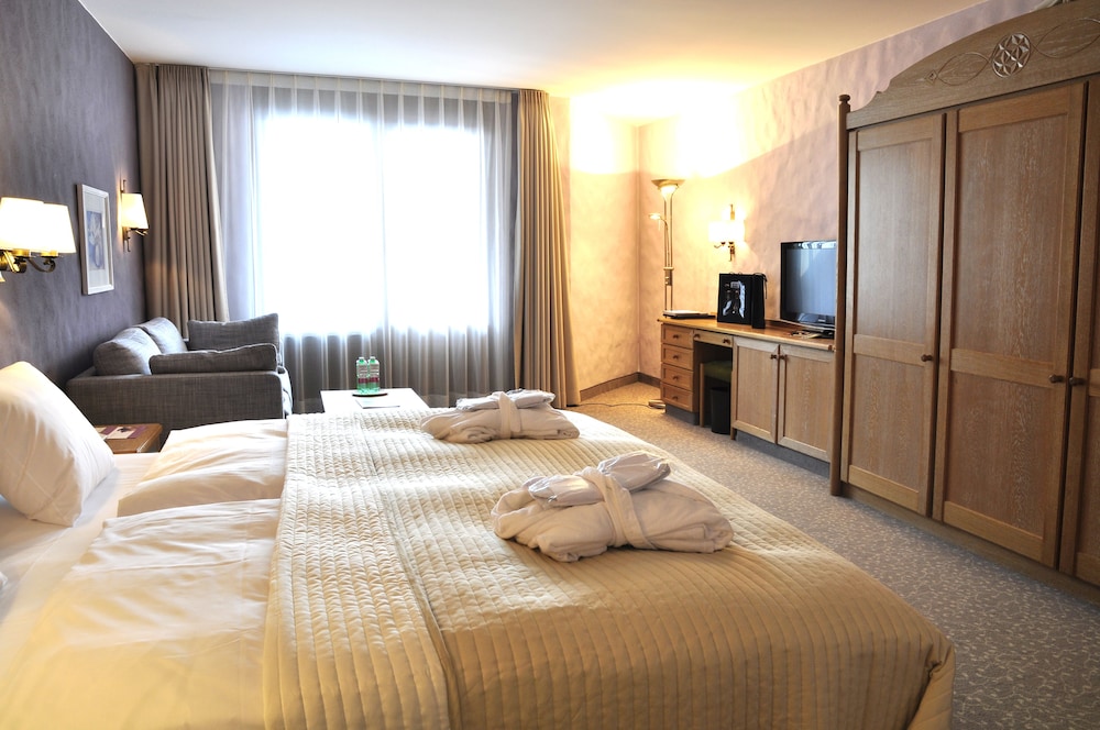 Hotel Rosatsch 13/49
