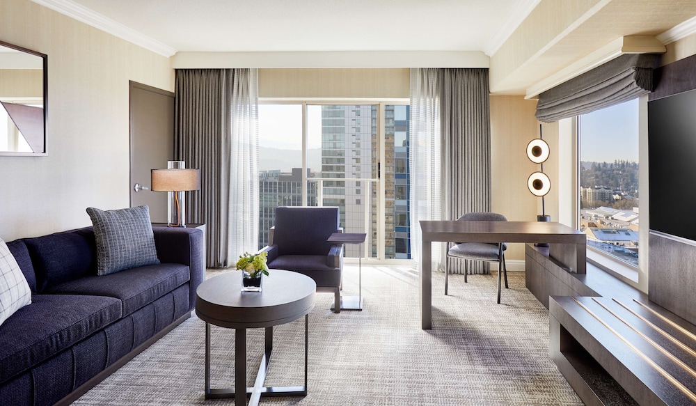 Hyatt Regency Bellevue 42/72