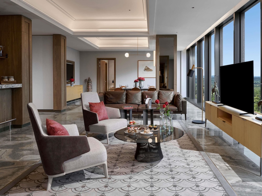 Swissotel Nusantara 44/67