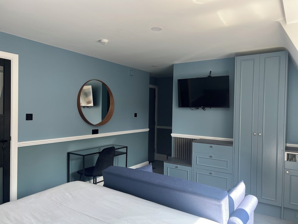 Cityspace Borough Hotel (ex. City Hotel London) 10/65