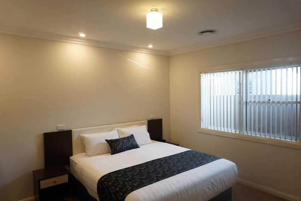 The Charles Boutique Hotel 17/38