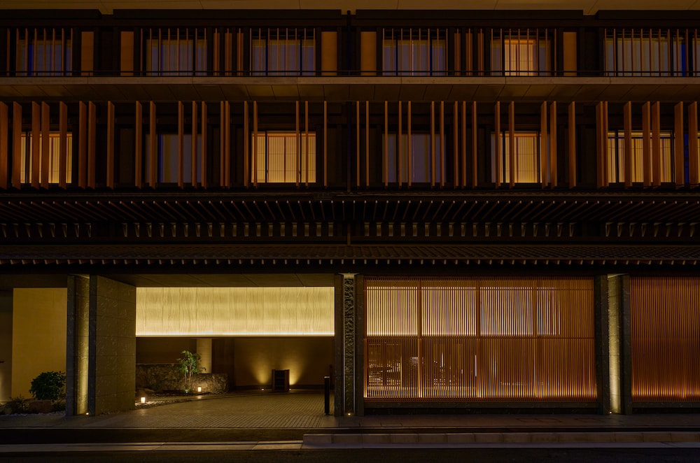 Dusit Thani Kyoto in KYOTO