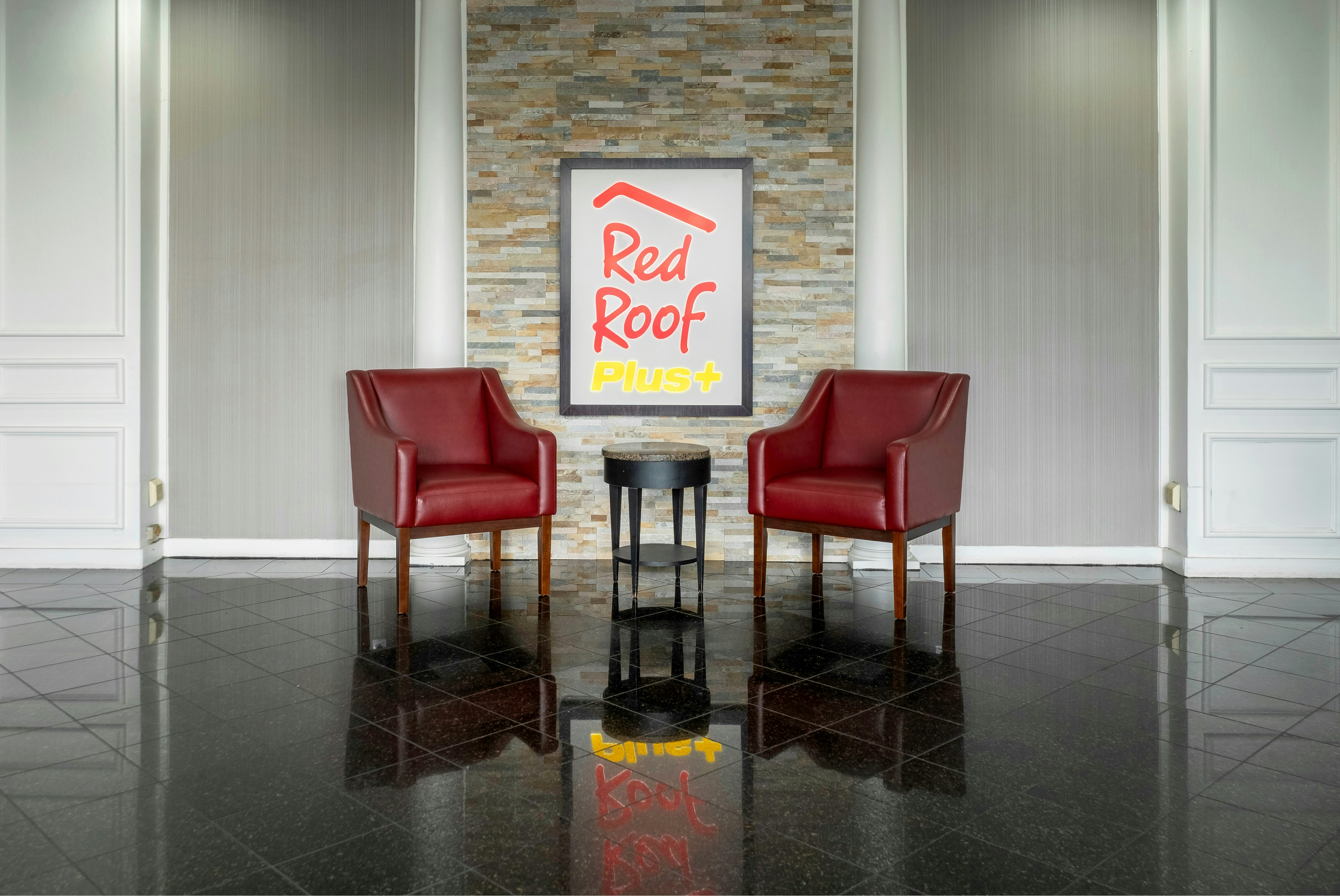 Red Roof PLUS Woodbridge - Carteret 11/27
