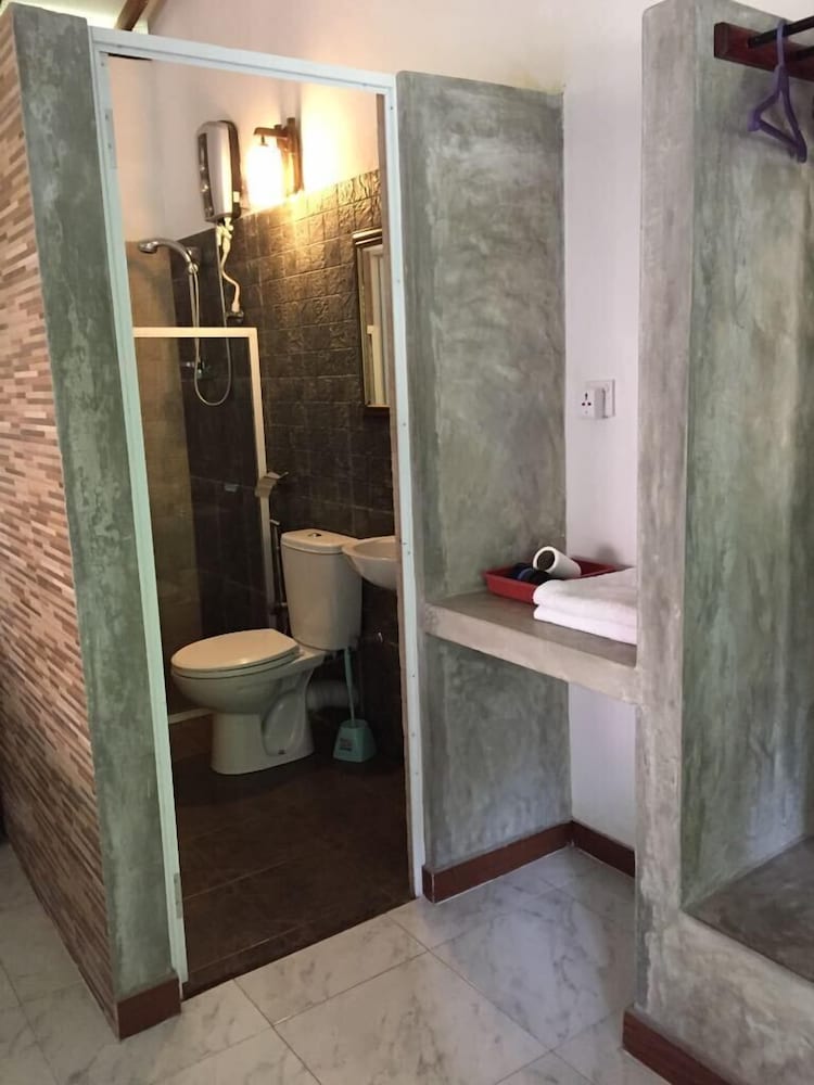 Yalegoda Walauwa Homestay 49/50