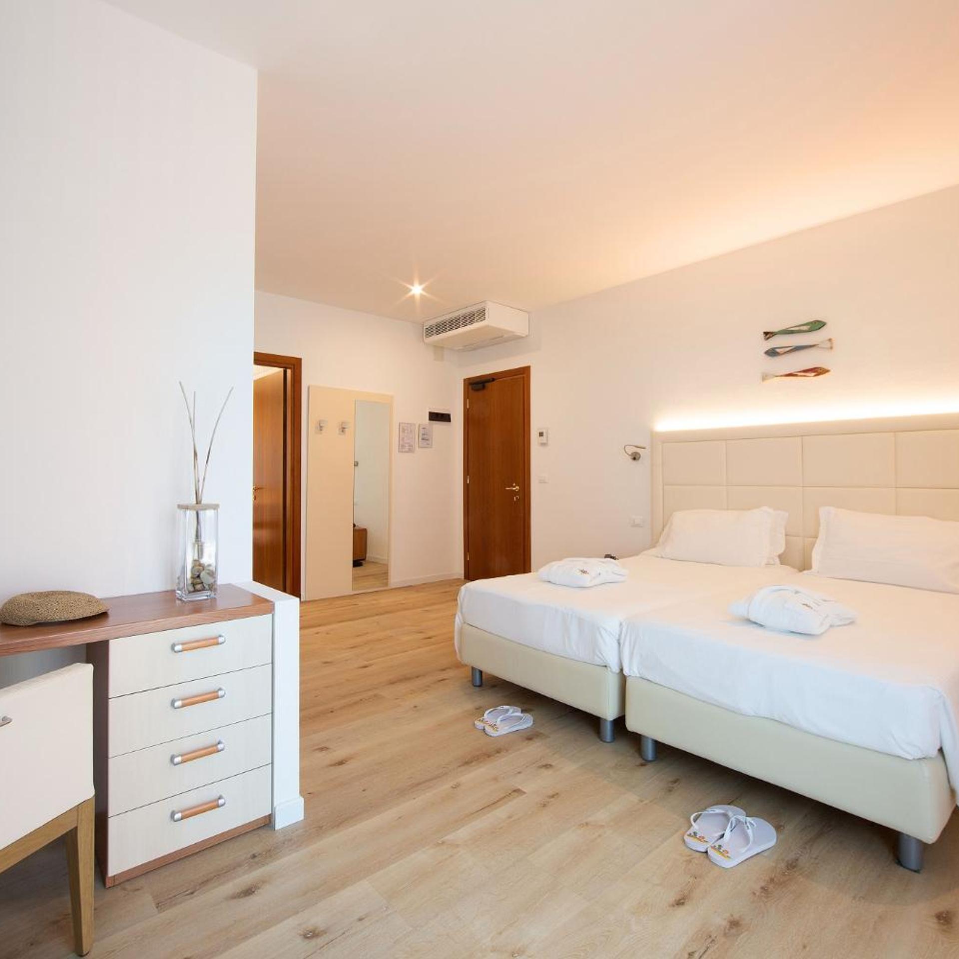 Hotel Bauer & Sporting 13/50