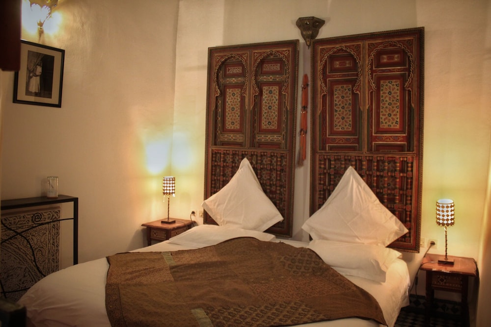 RIAD LA CLE DE FES 10/50