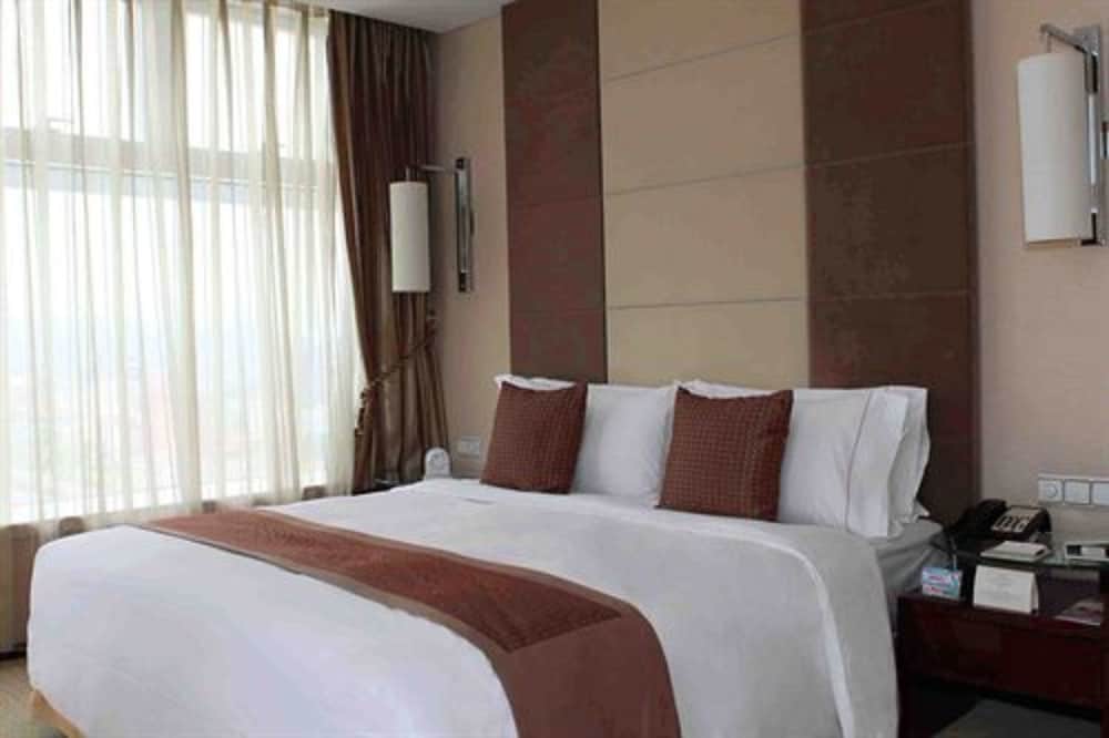 LIAONING INTERNATIONAL HOTEL 7/15