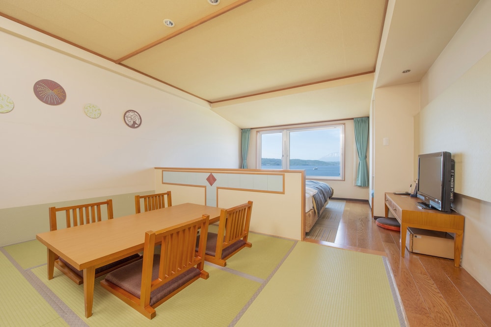 Toyako Manseikaku Hotel Lakeside Terrace 32/50