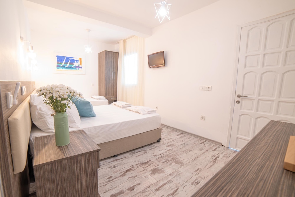 Palmiye Beach & Rest 27/64