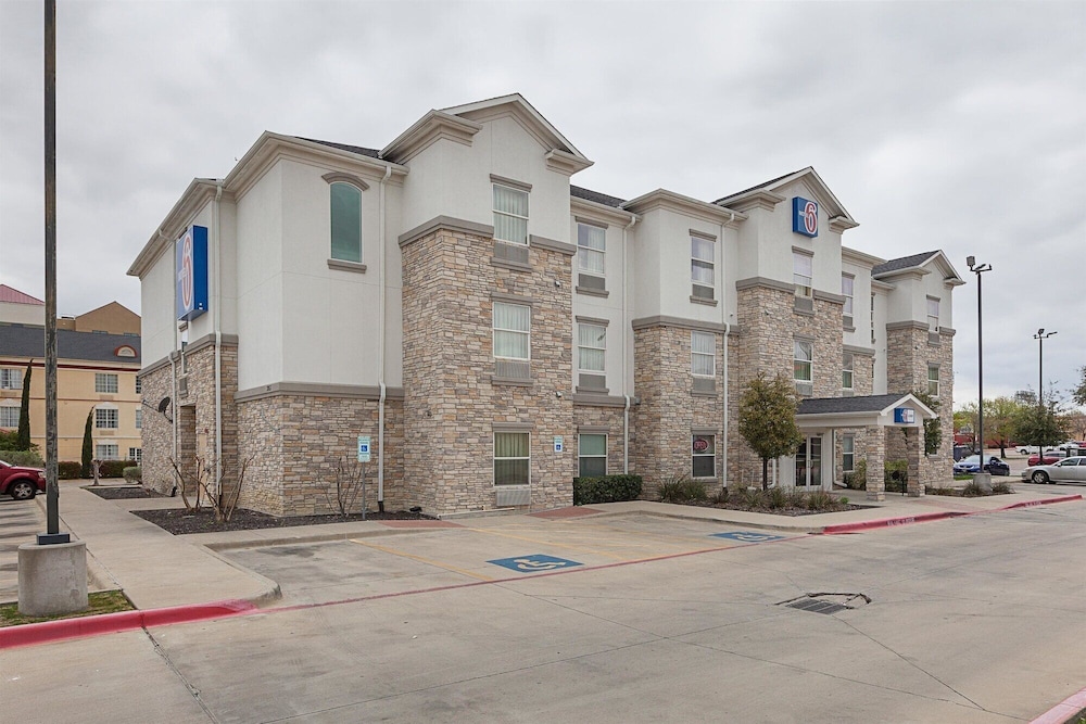 Motel6 Fort Worth, TX 36/43