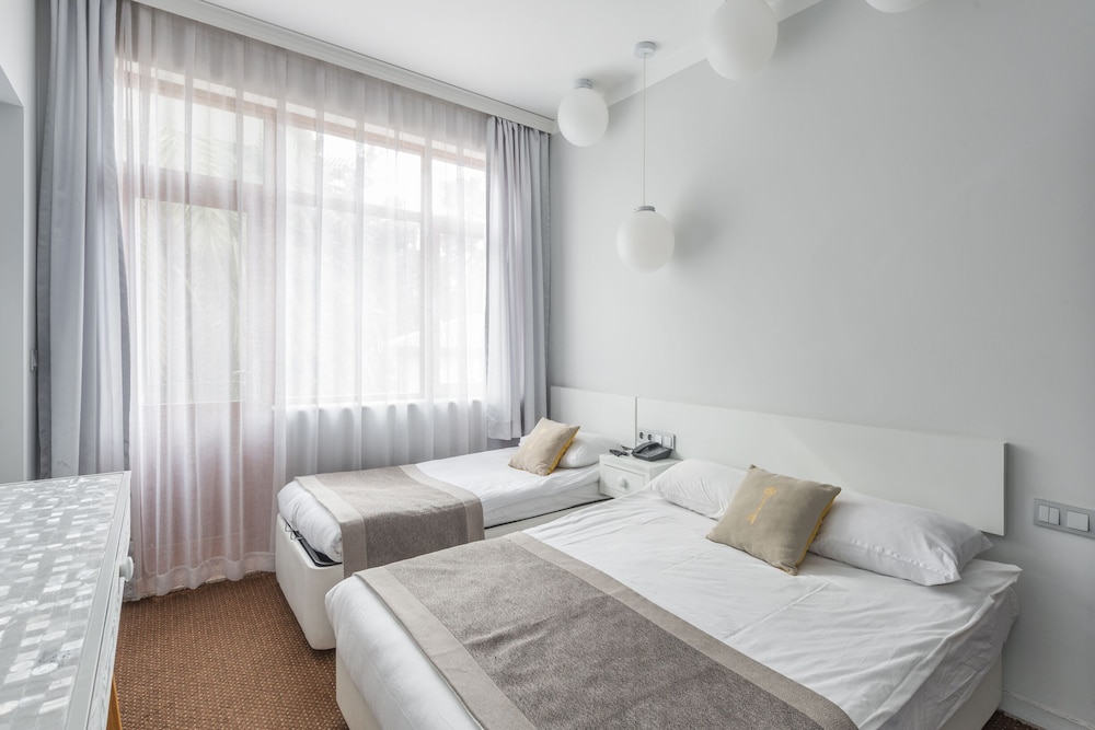 Delight Deluxe Hotel & Spa 17/66