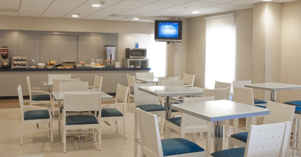 City Express by Marriott Puebla Angelopolis 44/60