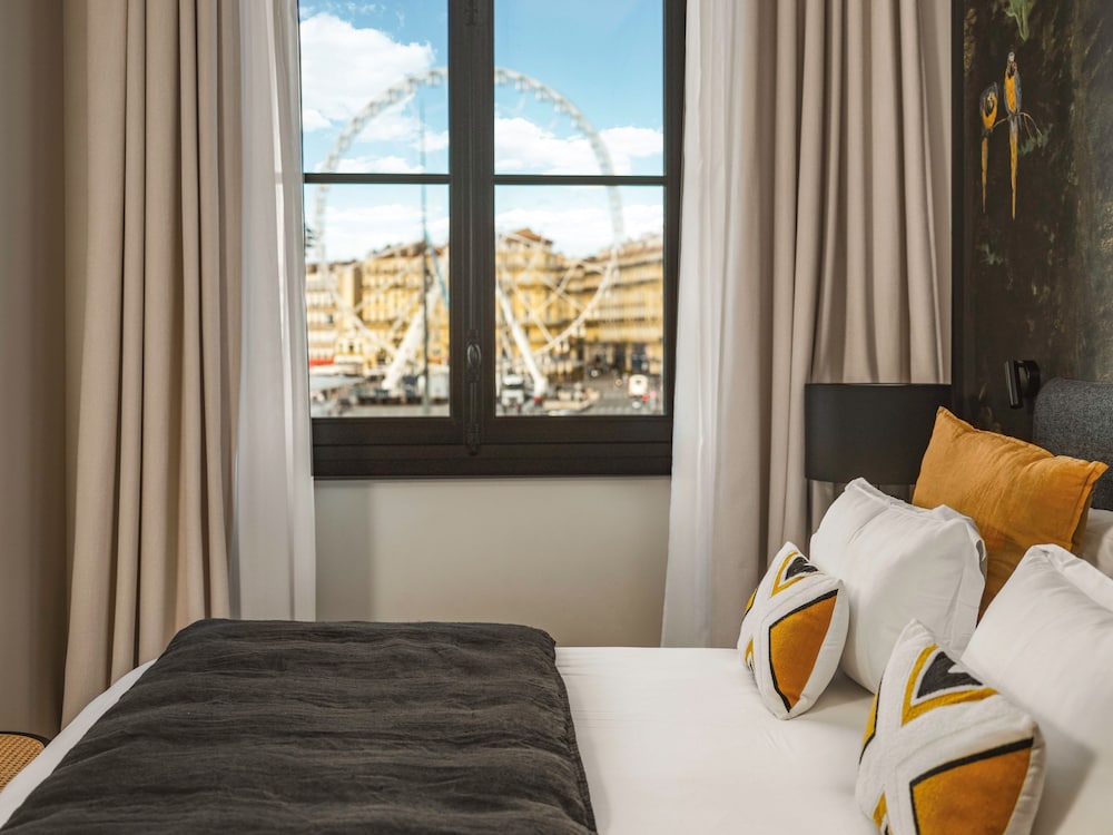 Deluxe, Queen Bed, Harbour View, Maisons du Monde Hotel & Suites - Marseille Vieux Port 6/9