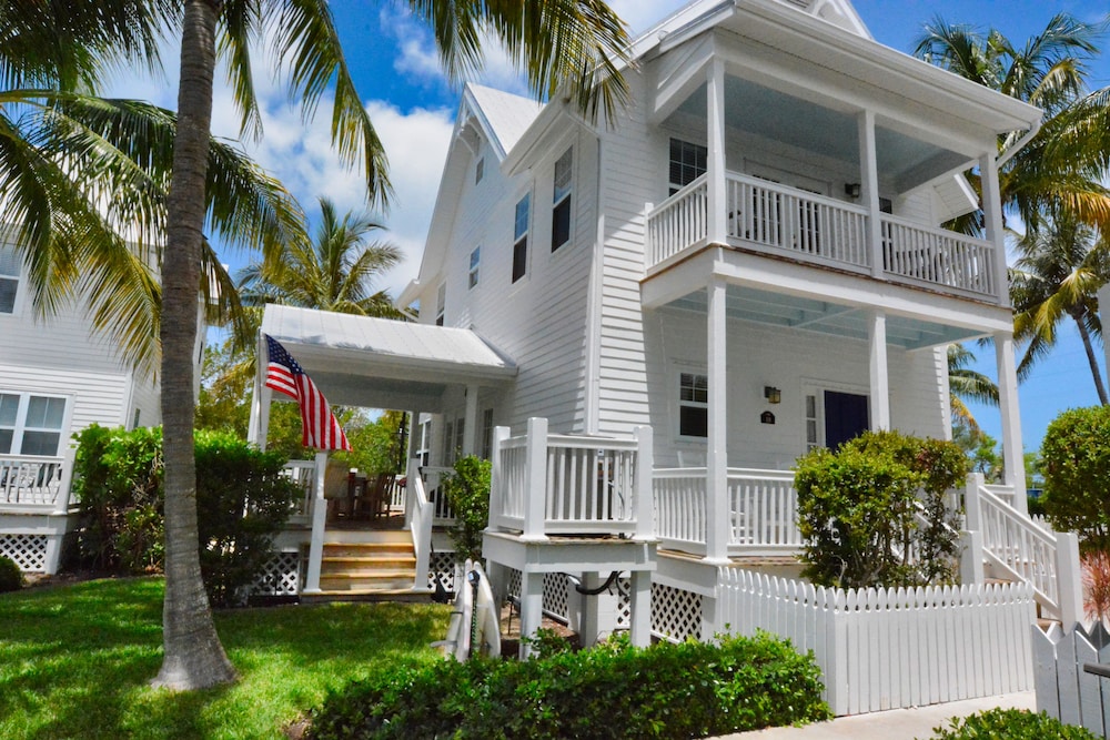 Coral Lagoon Resort Villas &amp; Marina by Keys Caribbean 3/50