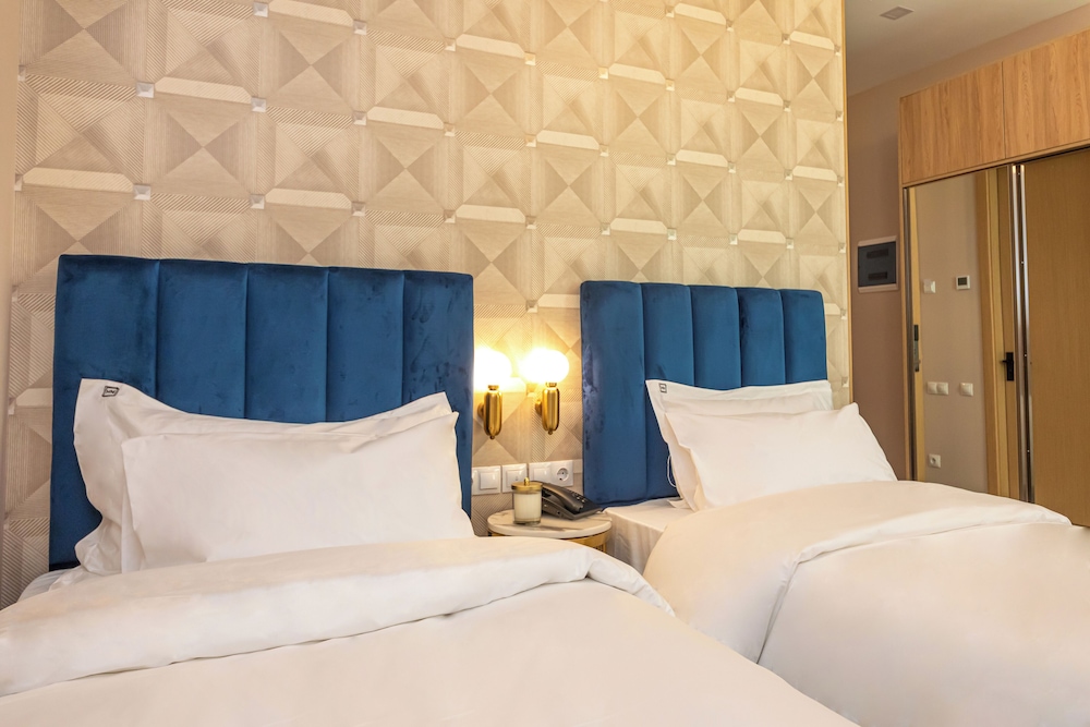 Newport Hotel Kutaisi 21/65
