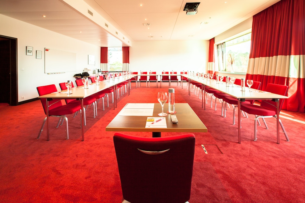 Airport Hotel Basel 36/46