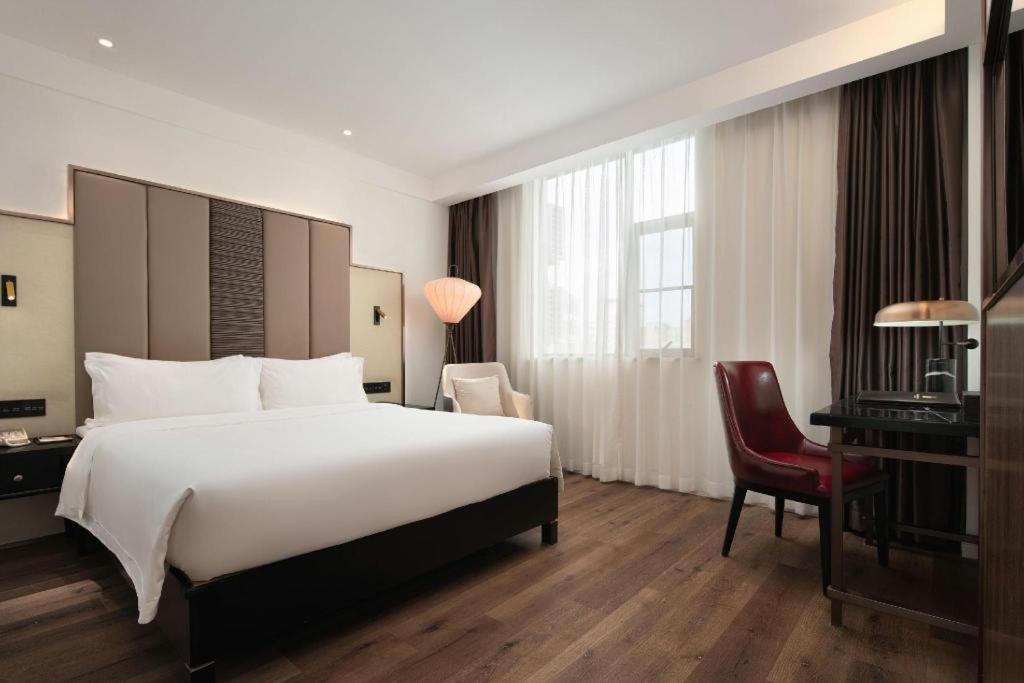 Metropolo Jinjiang Hotel (Haikou East High-speed Railway Station, Normal University) 19/30