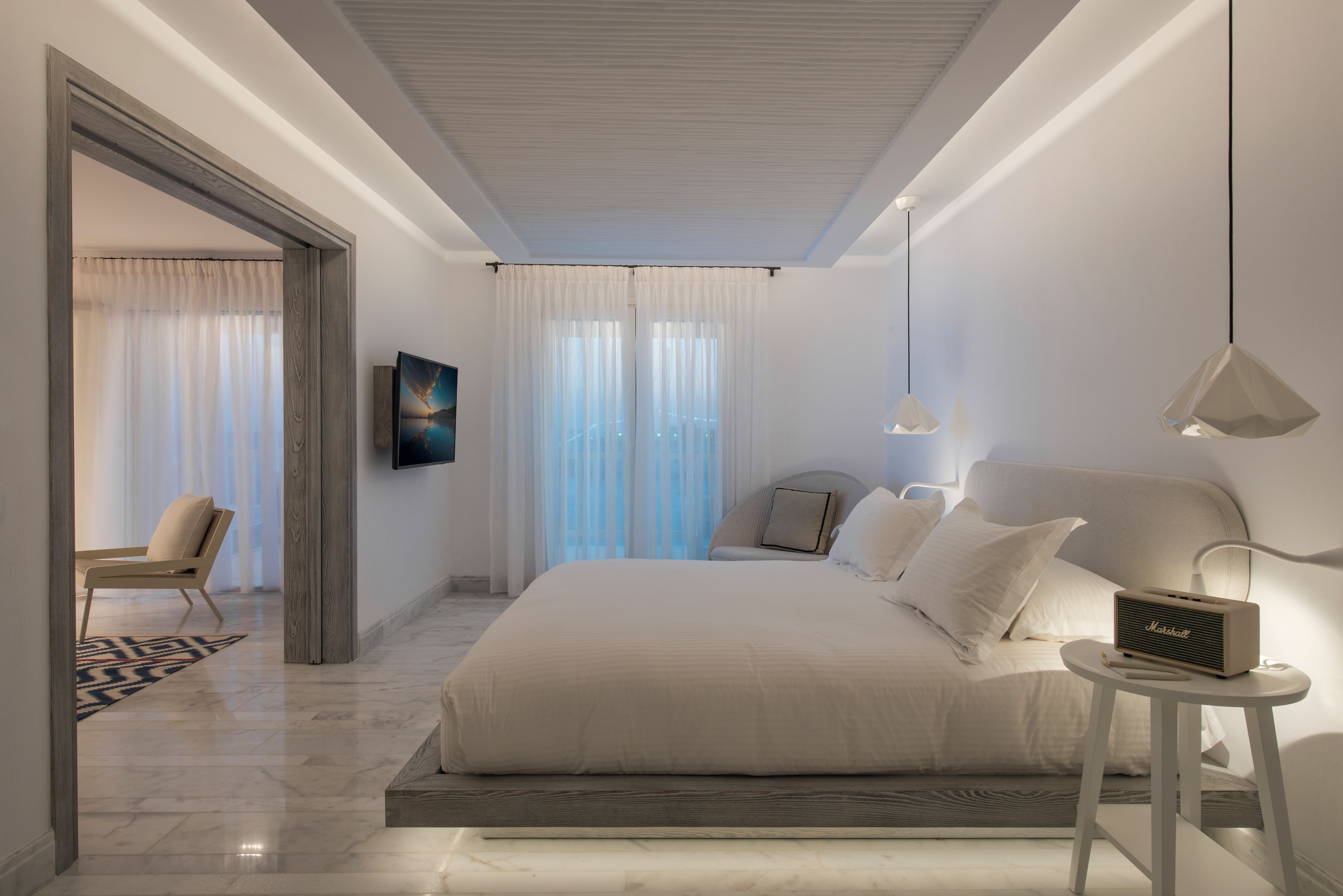 Marina, 1 Bedroom, Pool, Suite