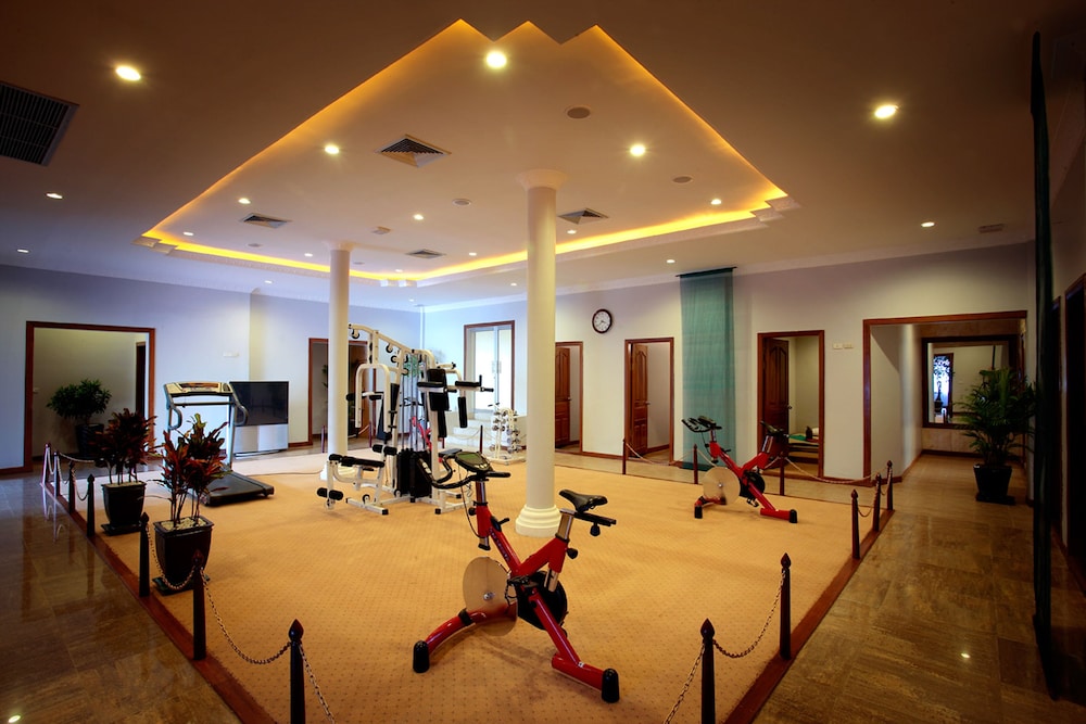 REE HOTEL 26/50