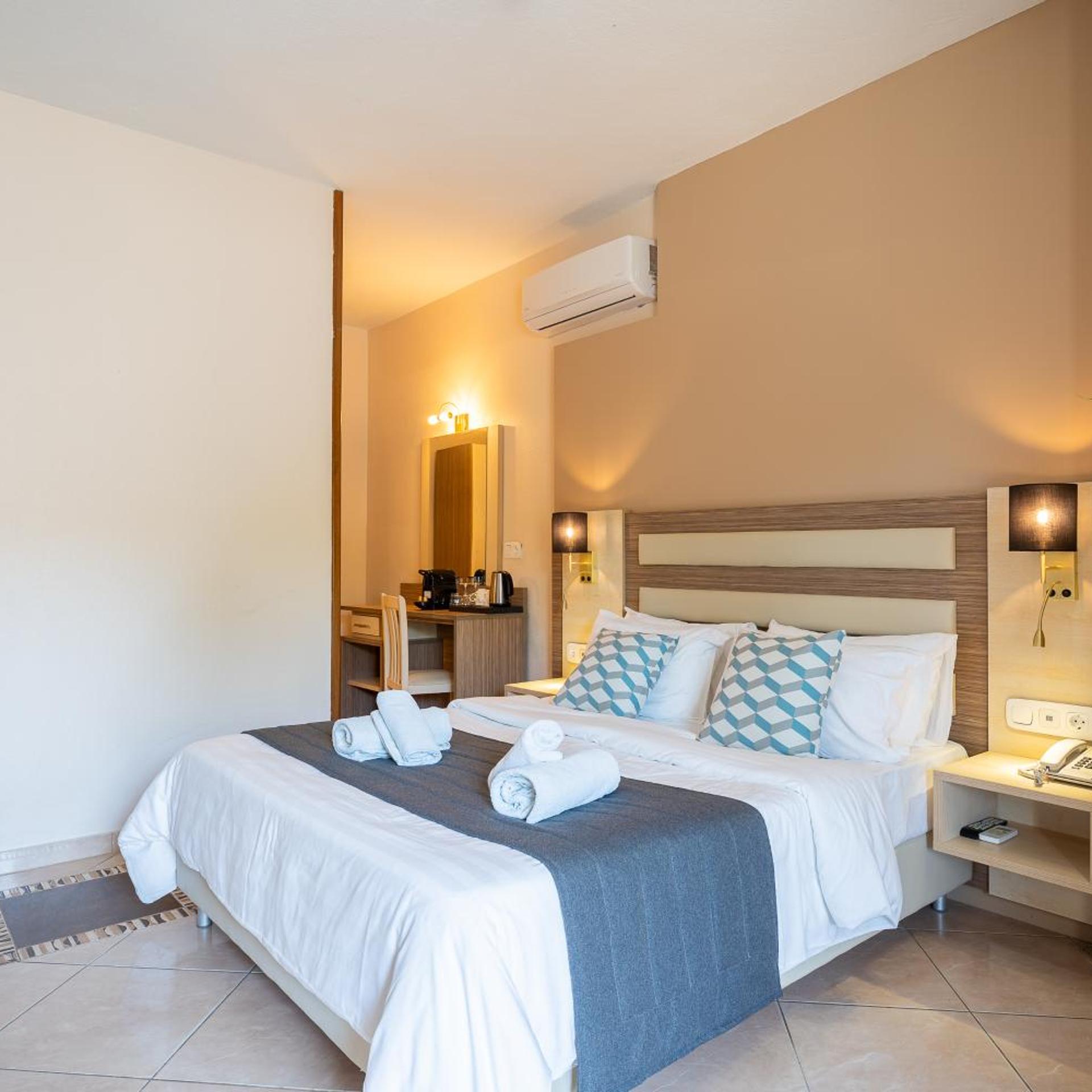 Meliton Inn Hotel & Suites 7/57