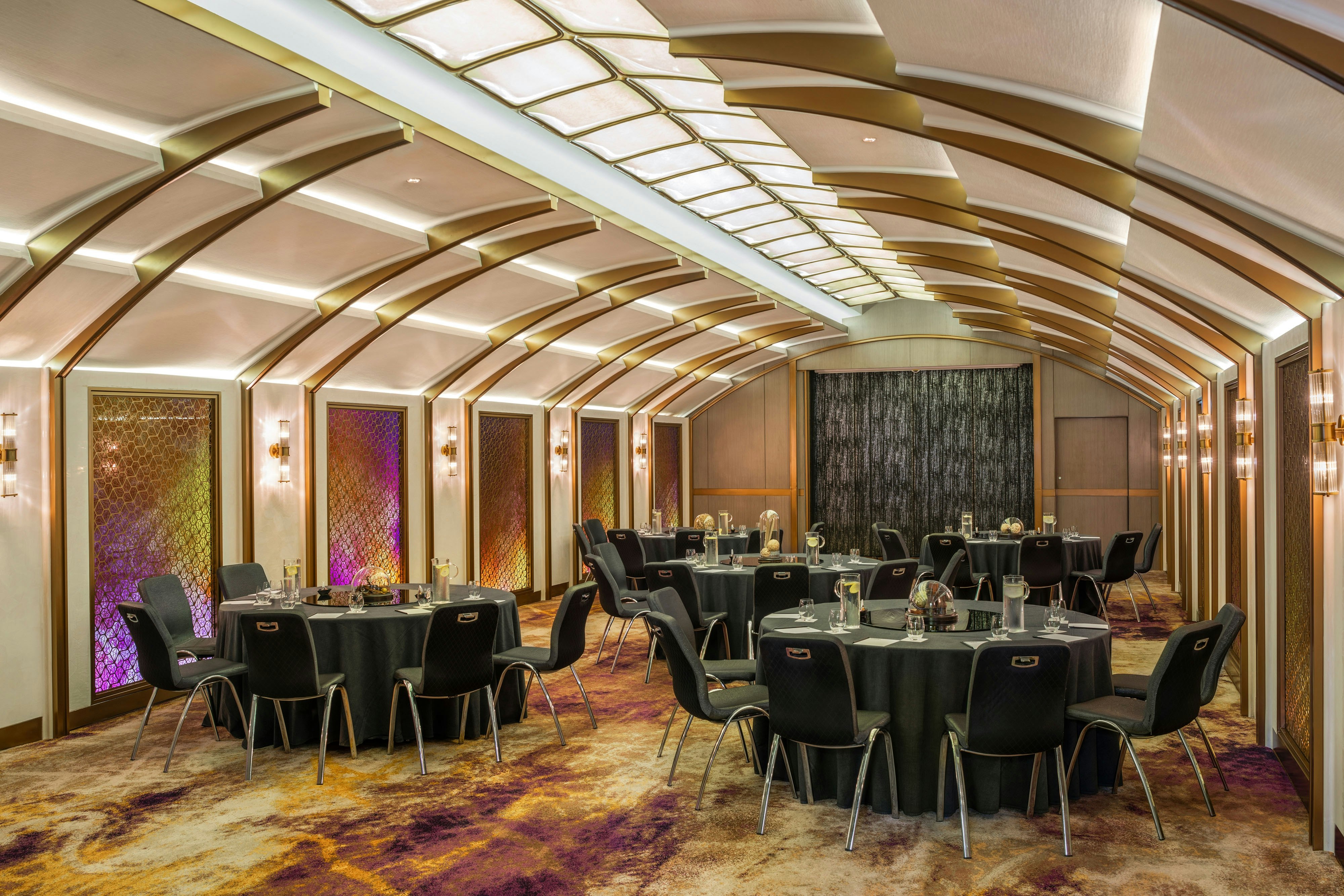 W Bangkok Hotel 74/78