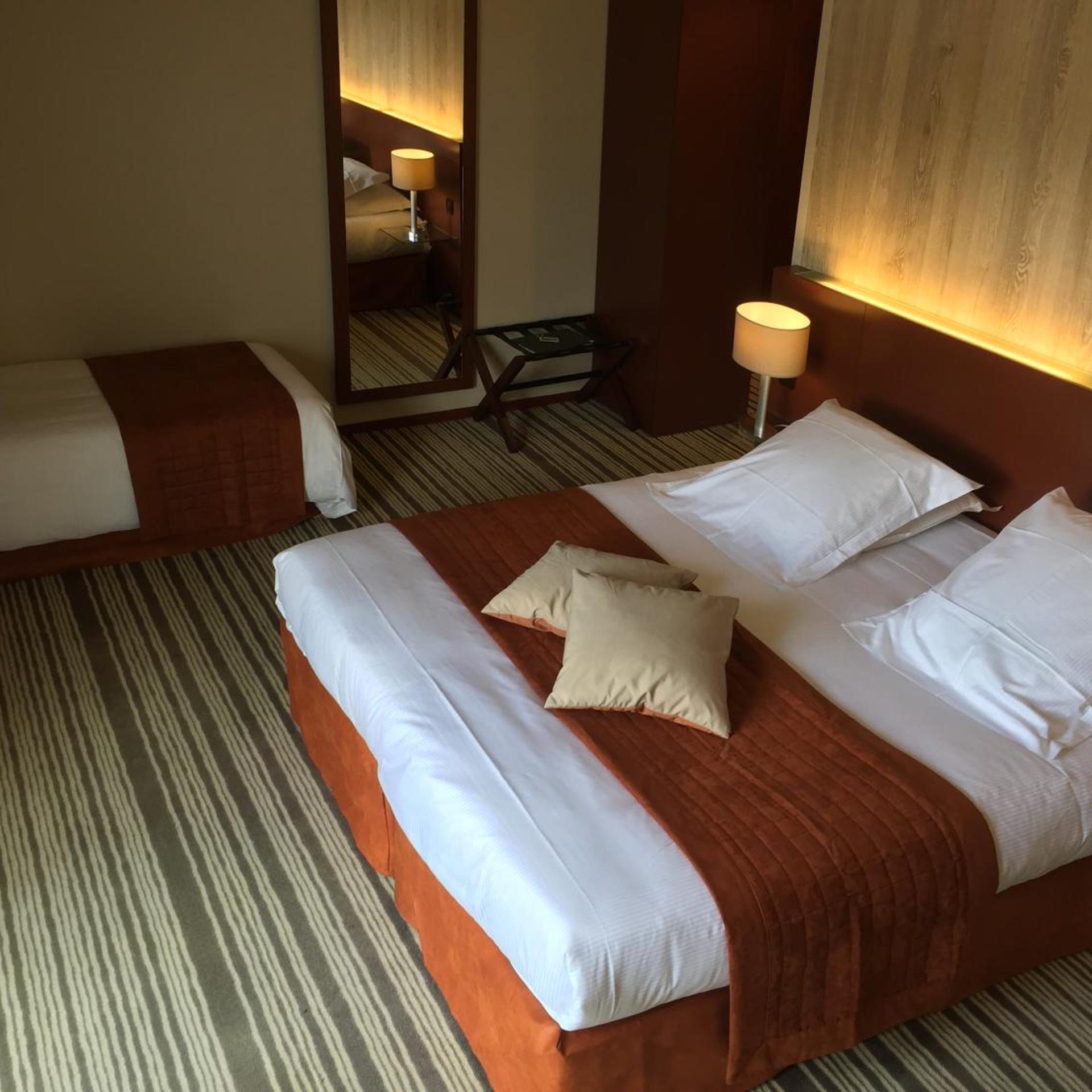 Room, Triple, Harbour Side، Hotel Du Casino 3/8