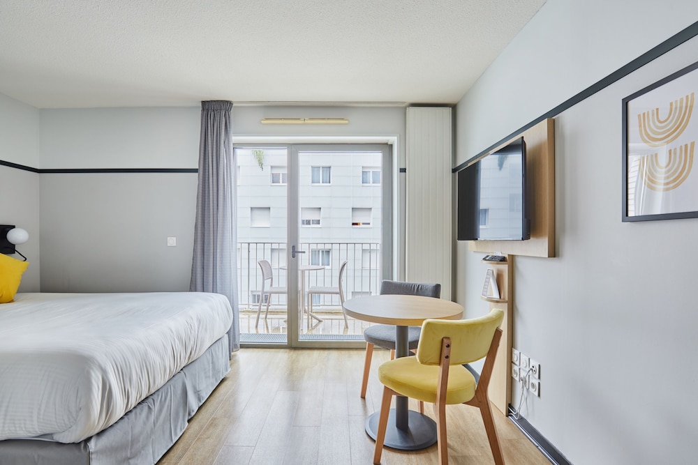 استوديو بسرير مزدوج بشرفة، Appart'hotel Odalys City - Lyon Centre Confluence 4/10