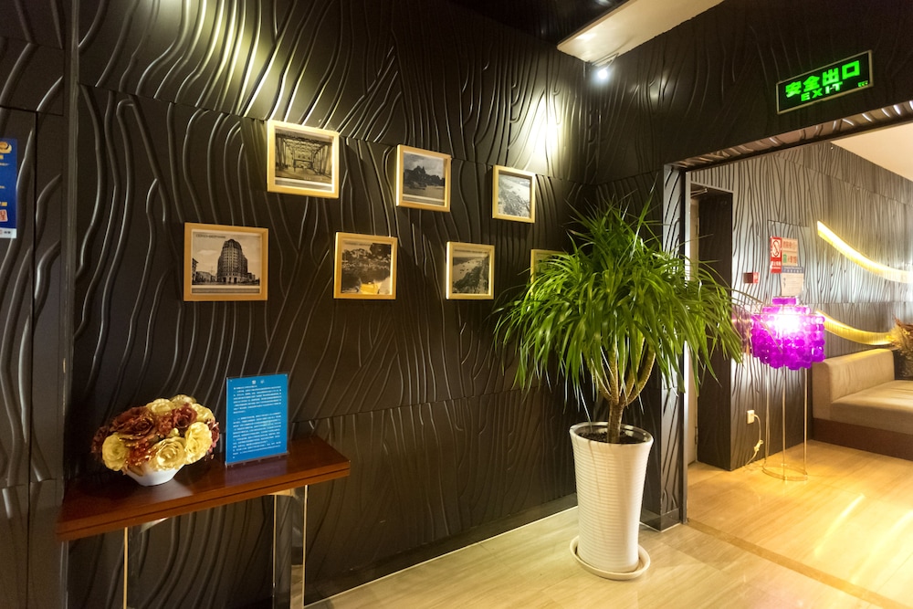 Jinjiang Metropolo Hotel 10/48